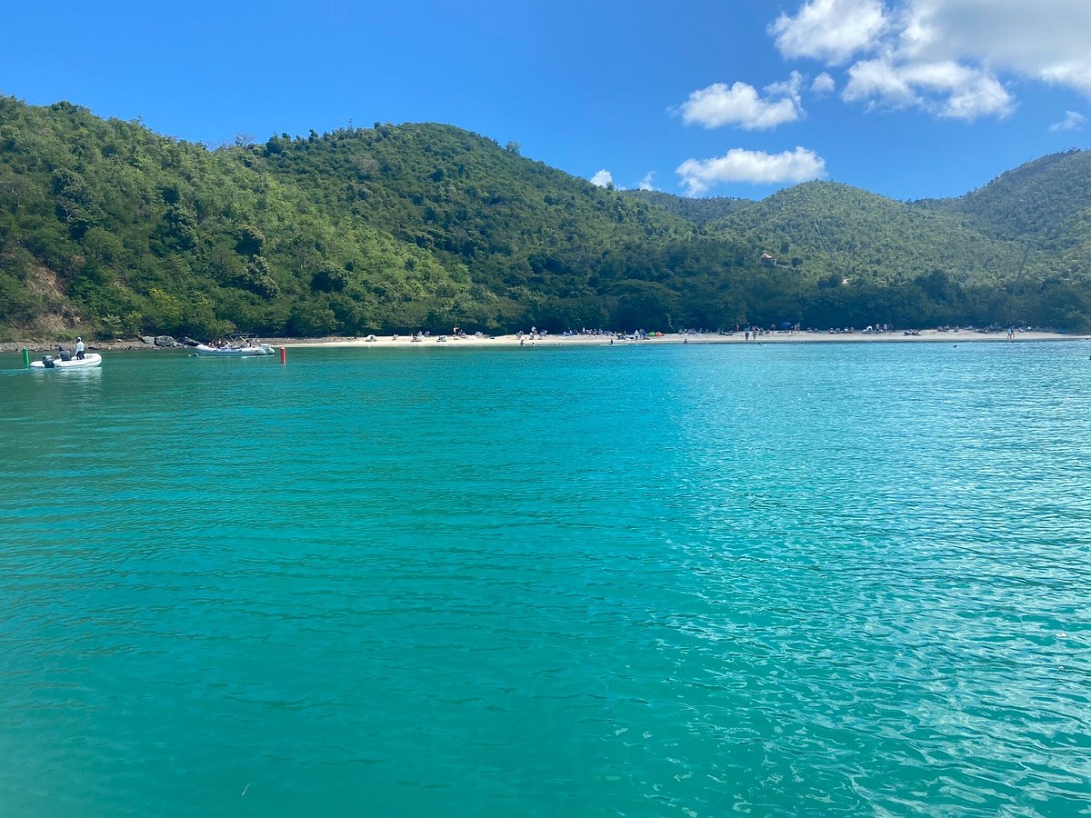 Rent A Boat from Caribbean Blue Boat Charters in St. Thomas USVI